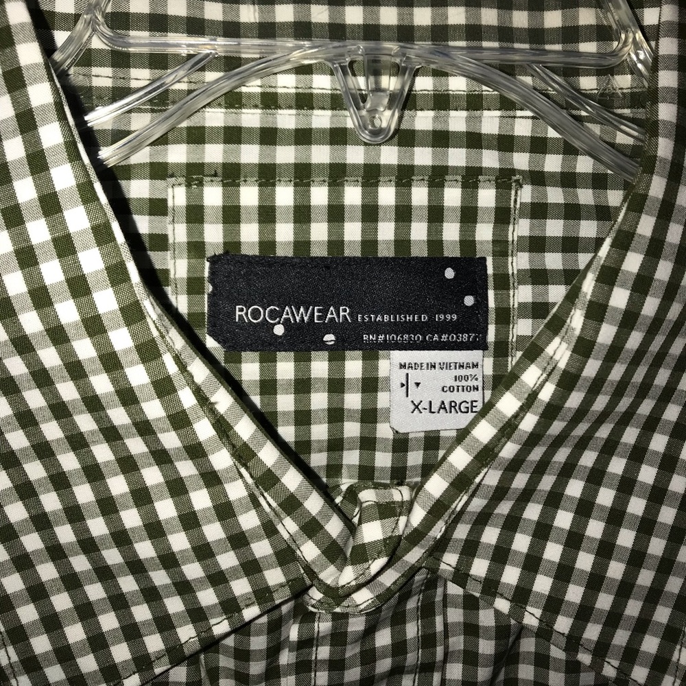 Men’s RocaWear Green/White Plaid Button Down Shirt